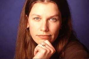 Carolyn Hax: Why we stay in a hotel and not at my parents - Photo