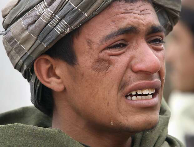 جوان قندهاری، که طی یک حمله نظامی، یازده عضو از فامیل اش کشته شدند.