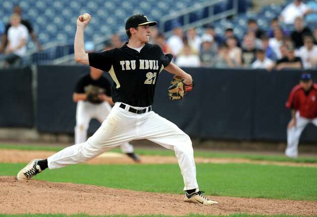 Trumbull's Mike Yerina pitches during Saturday's FCIAC baseball championship game at the Ballpark at Harbor Yard in Bridgeport on May 26, 2012. Photo: Lindsay Niegelberg / Stamford Advocate
