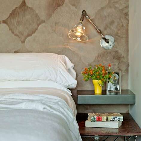 20 design tips for small bedrooms - SFGate