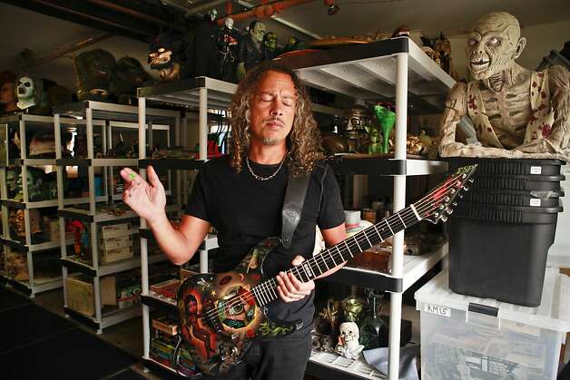 Kirk Hammett: Some kind of monster fan