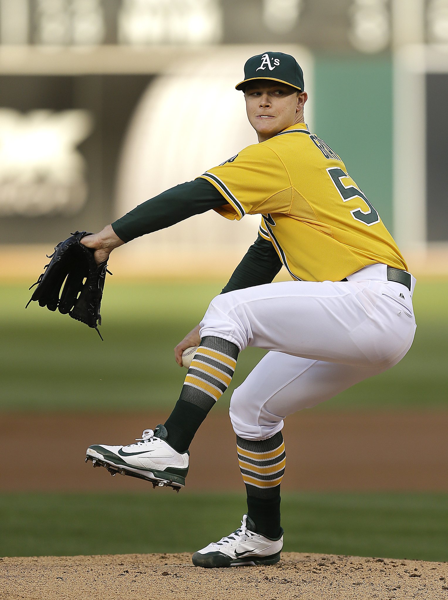 Sonny Gray helps A’s tame Yankees 6-2 - SFGate