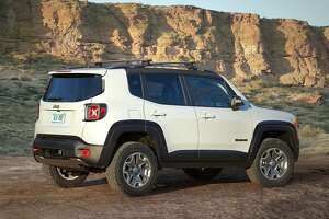 Jeep unveils seven off-road concept vehicles - Photo