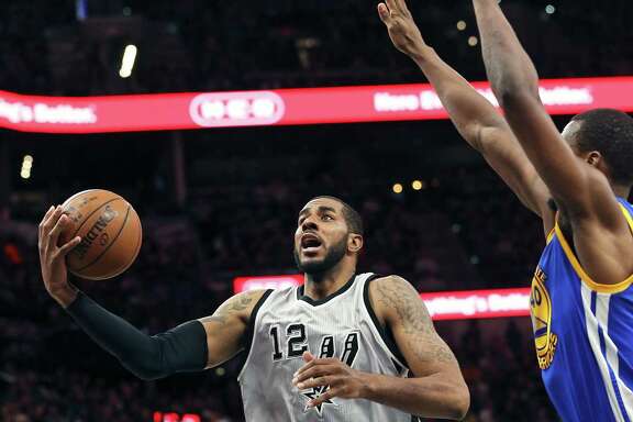 LaMarcus Aldridge played aggressively against the small-ball Warriors and led all scorers with 26.