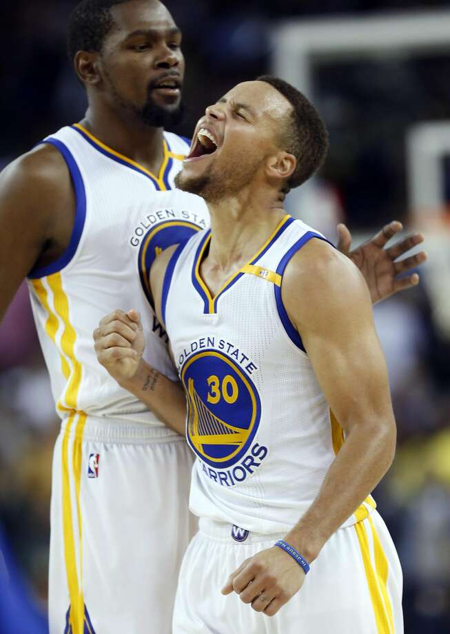 Stephen Curry (right) and Kevin Durant have had few bumps in their first  year
