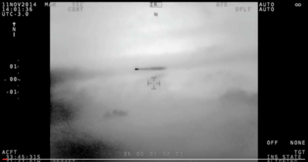 This is a screen grab from a YouTube videopublished by “ufosontherecord” taken on Nov. 11, 2014, by a Chilean Navy helicopter (Airbus Cougar AS-532) equipped with an infrared FLIR high-definition camera, according to a report by Chile’s CEFAA, which is an agency within DGAC (an agency similar to the FAA but part of the Chilean Air Force). Photo: Government Of Chile Via Ufosontherecord