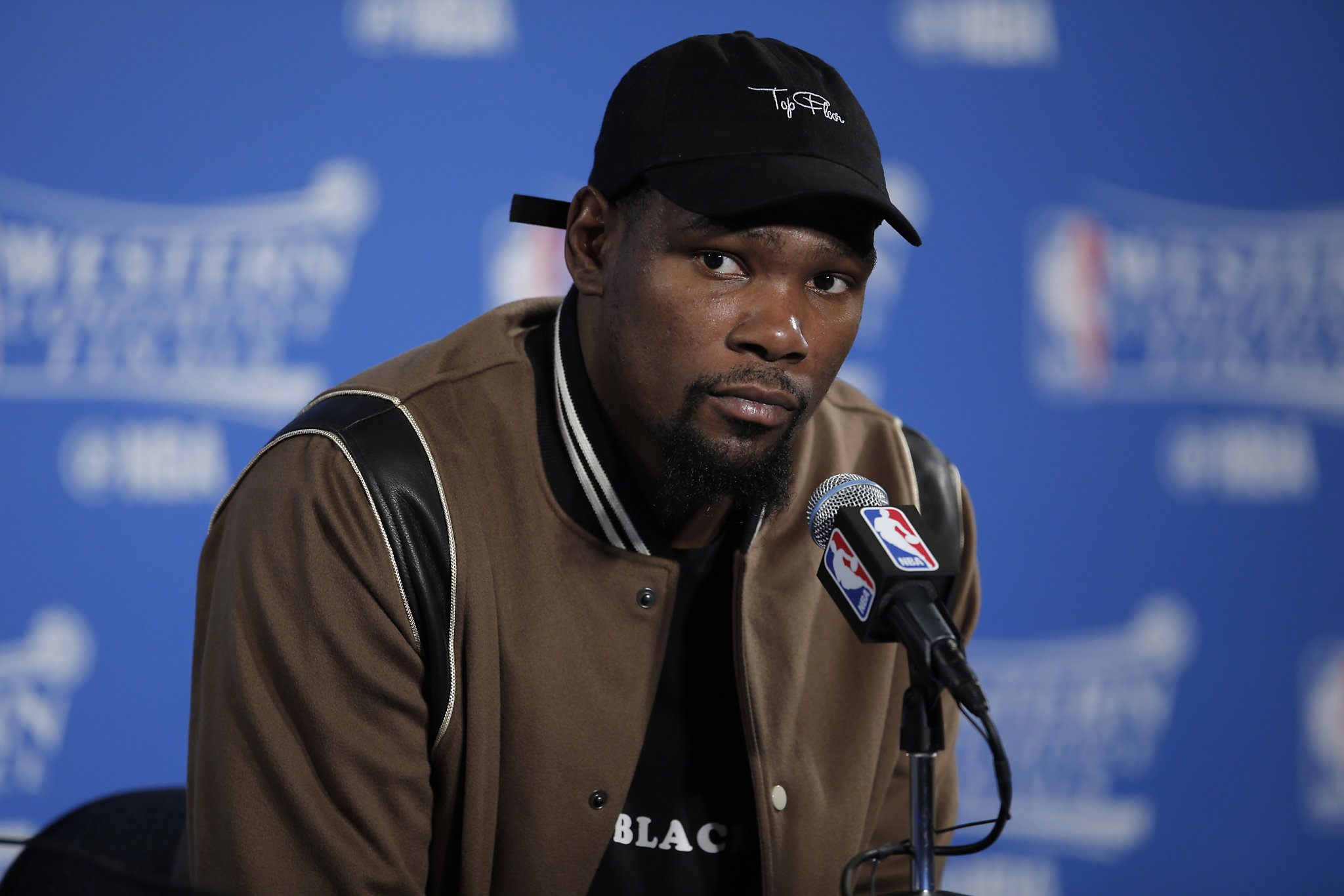 Warriors' Kevin Durant to debut new courts in Oakland - SFGate - SFGate