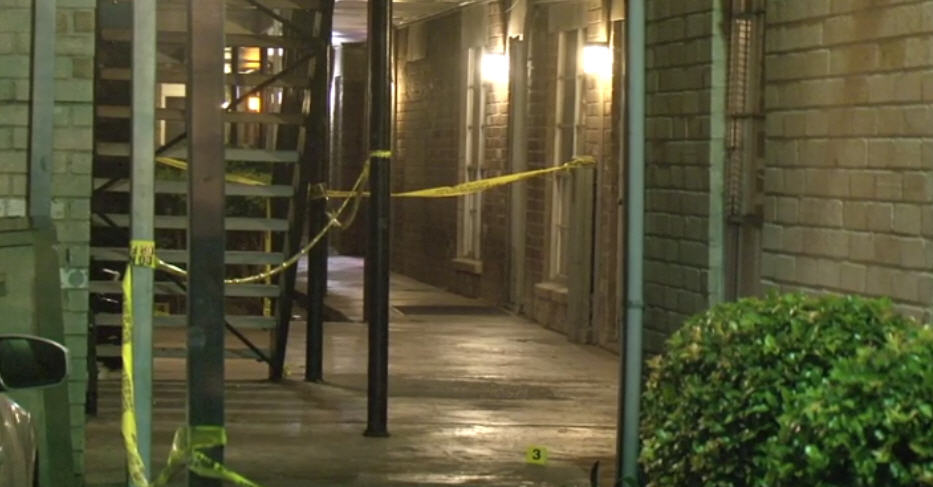 Man fatally stabbed in fight at Pasadena apartment complex