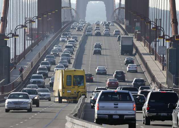 Golden Gate Bridge down one lane for Tuesday morning commute