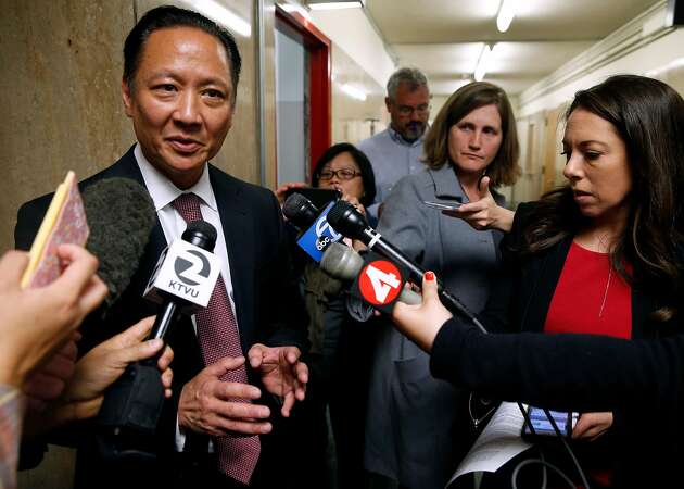 Adachi says defendant in BART arrest had right to fight police