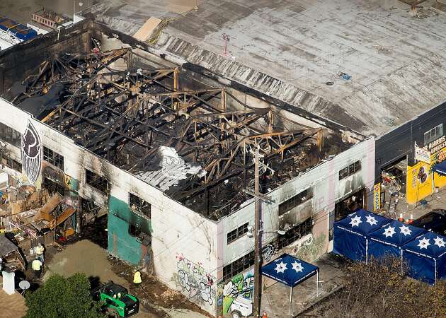 'Like a horror movie': woman told Ghost Ship guests to stay in burning warehouse