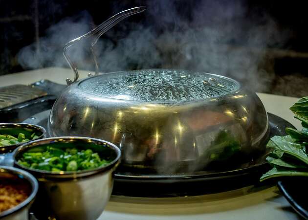 Tastee Steam Kitchen: An Asian culinary trend heats up in Oakland