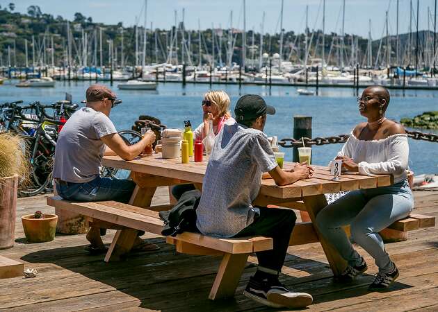 Joinery: Great chicken with a view in Sausalito