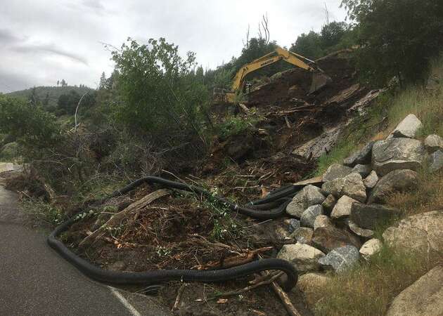 Mudslide blocks Hwy. 50 west of South Lake Tahoe
