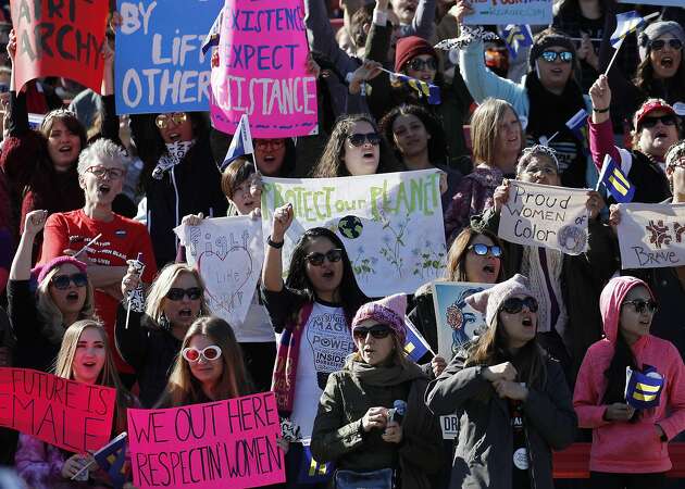 Voter drive crowns weekend of Women's Marches